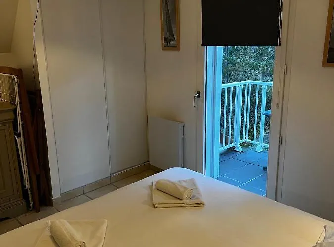 11 Les Pins Penches *